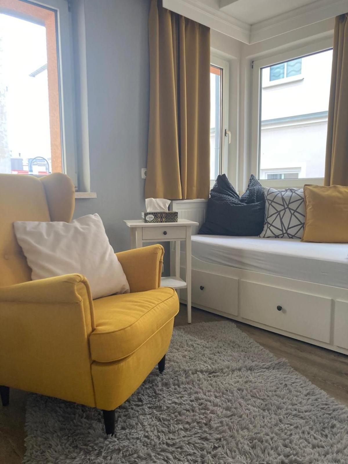 Ferienwohnung Im Zentrum Mit Balkon Und Parkplatz Gmunden Exterior photo